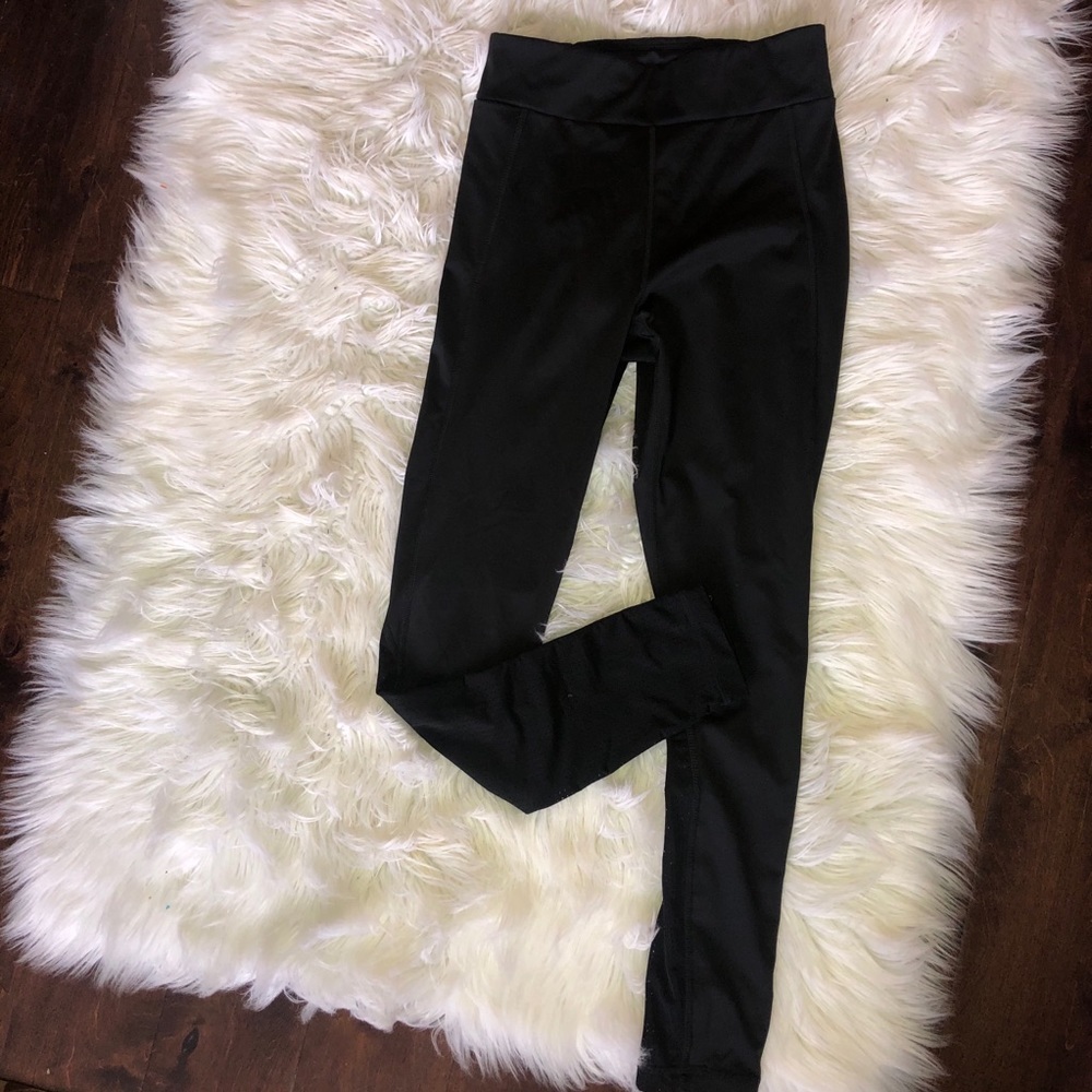 NWOT Fabletics black mesh zipper leggings small